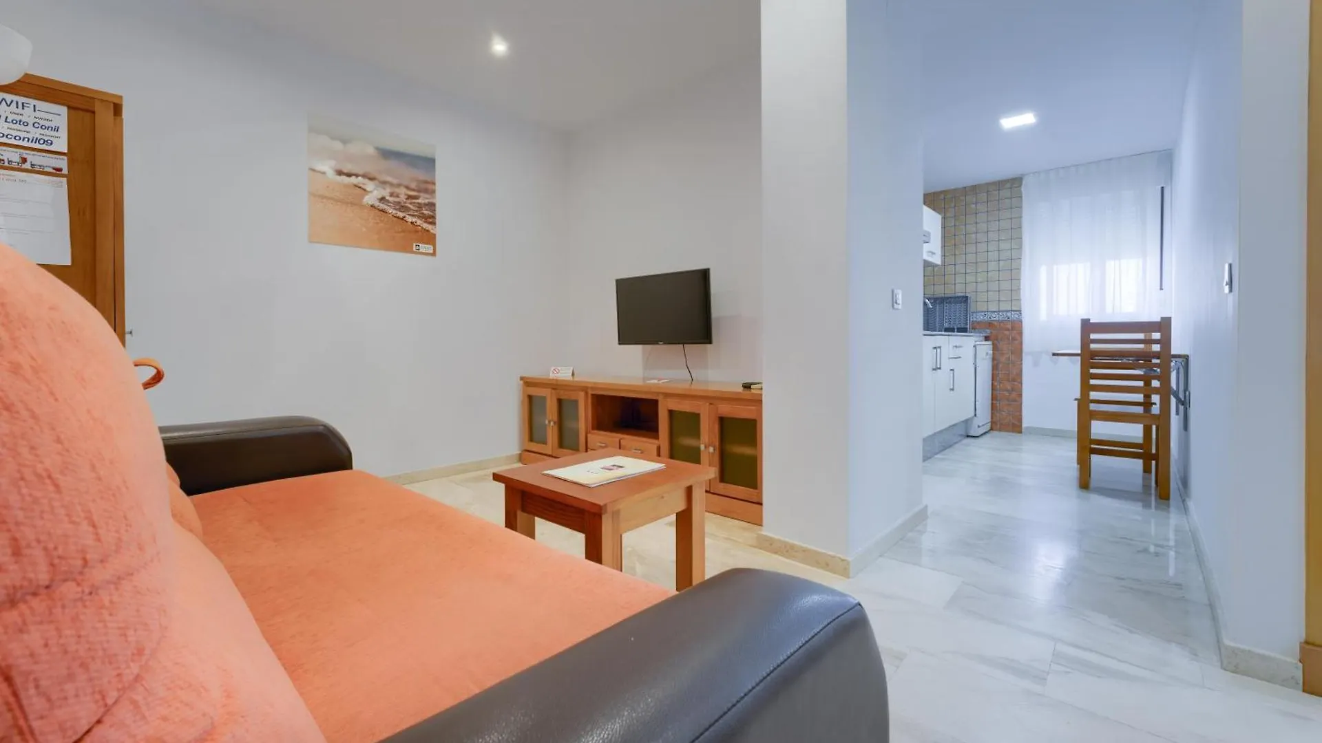Apartahotel Hotel Apartamentos Loto Conil Conil De La Frontera