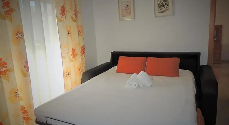 *** Aparthotel Hotel Apartamentos Loto Conil Conil De La Frontera Spain