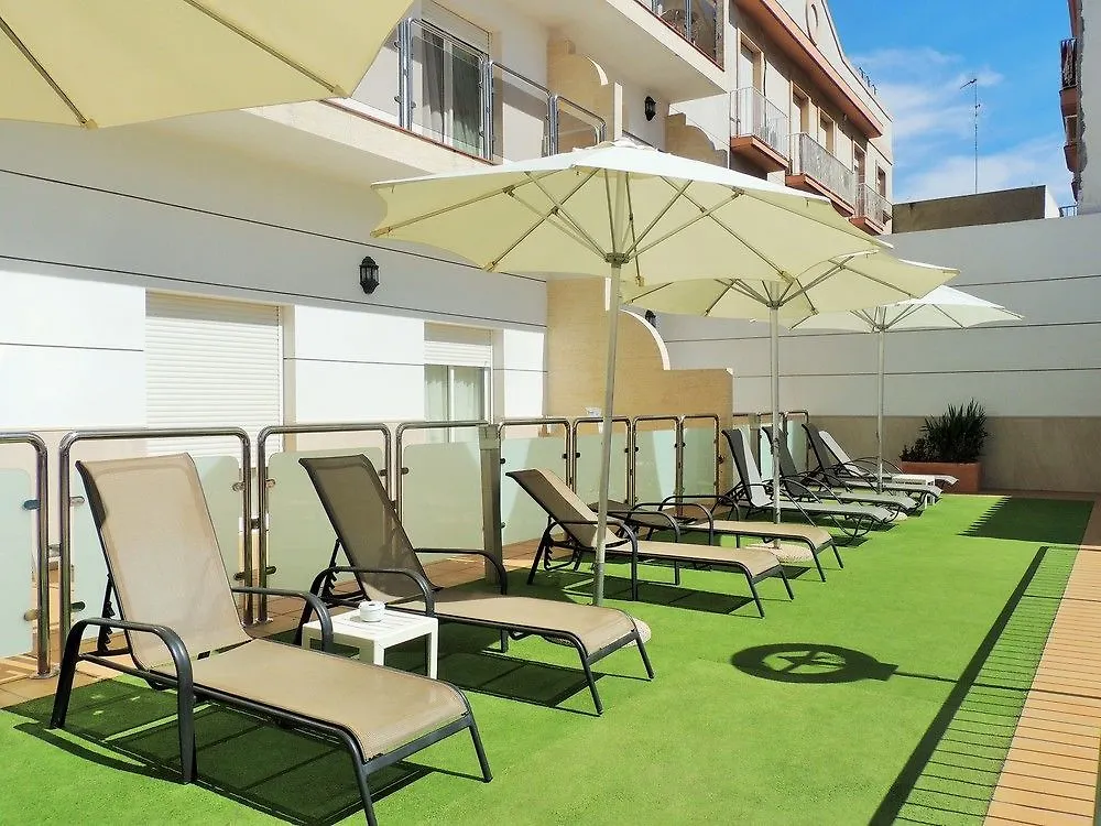 Hotel Apartamentos Loto Conil Conil De La Frontera